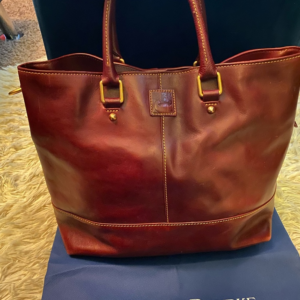 Dooney and Bourke florentine leather satchel - Picture 3 of 10